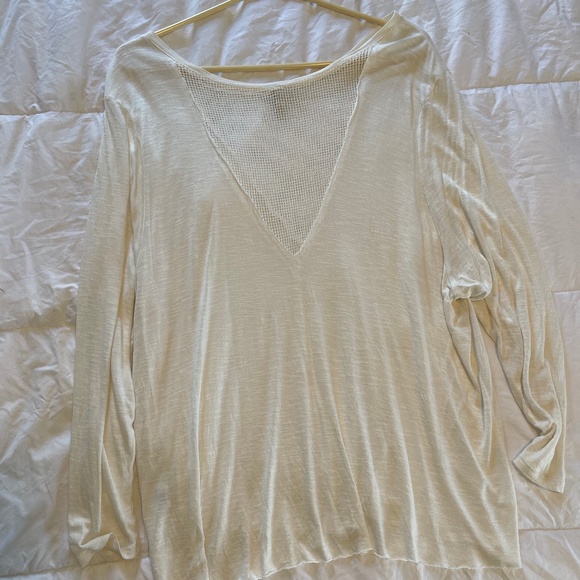 LF Emma & Sam Long Sleeved Mesh V-Neck Top - Picture 1 of 4